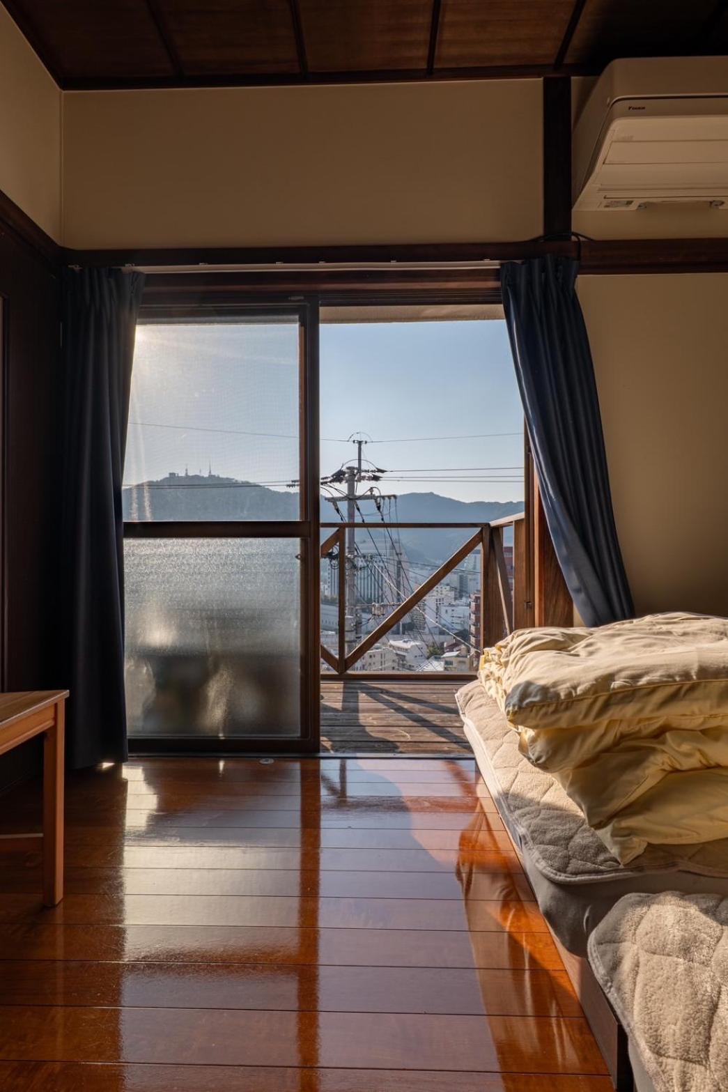 Guest House Nagasaki 2 御船蔵の我が家 2 Екстериор снимка